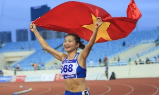 Nguyễn Thị Oanh thi đấu chung kết 3 nội dung tại SEA Games 33